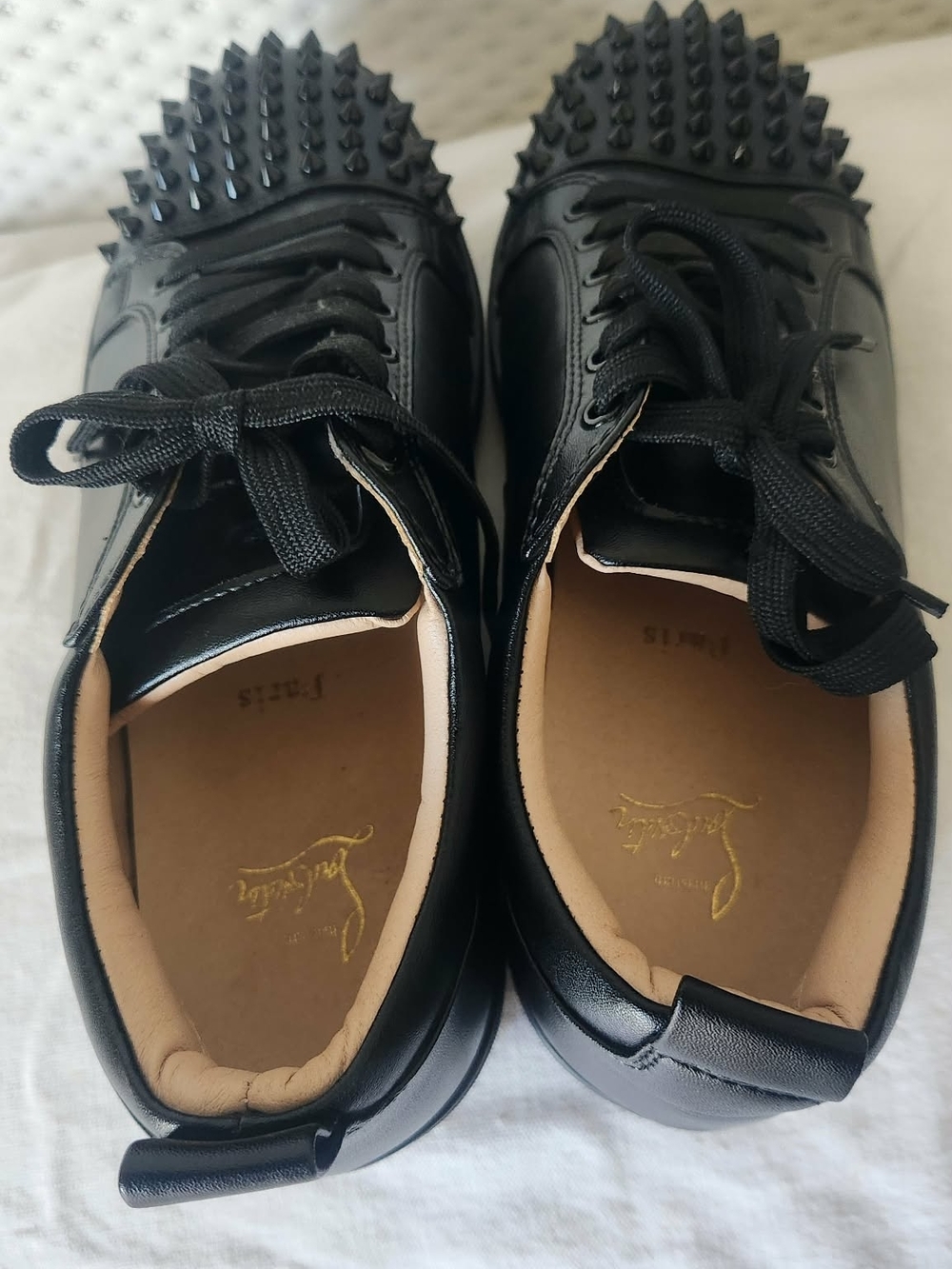 Christian Louboutin Louis Junior Spikes sneakers in black calf leather. - Picture 2 of 5